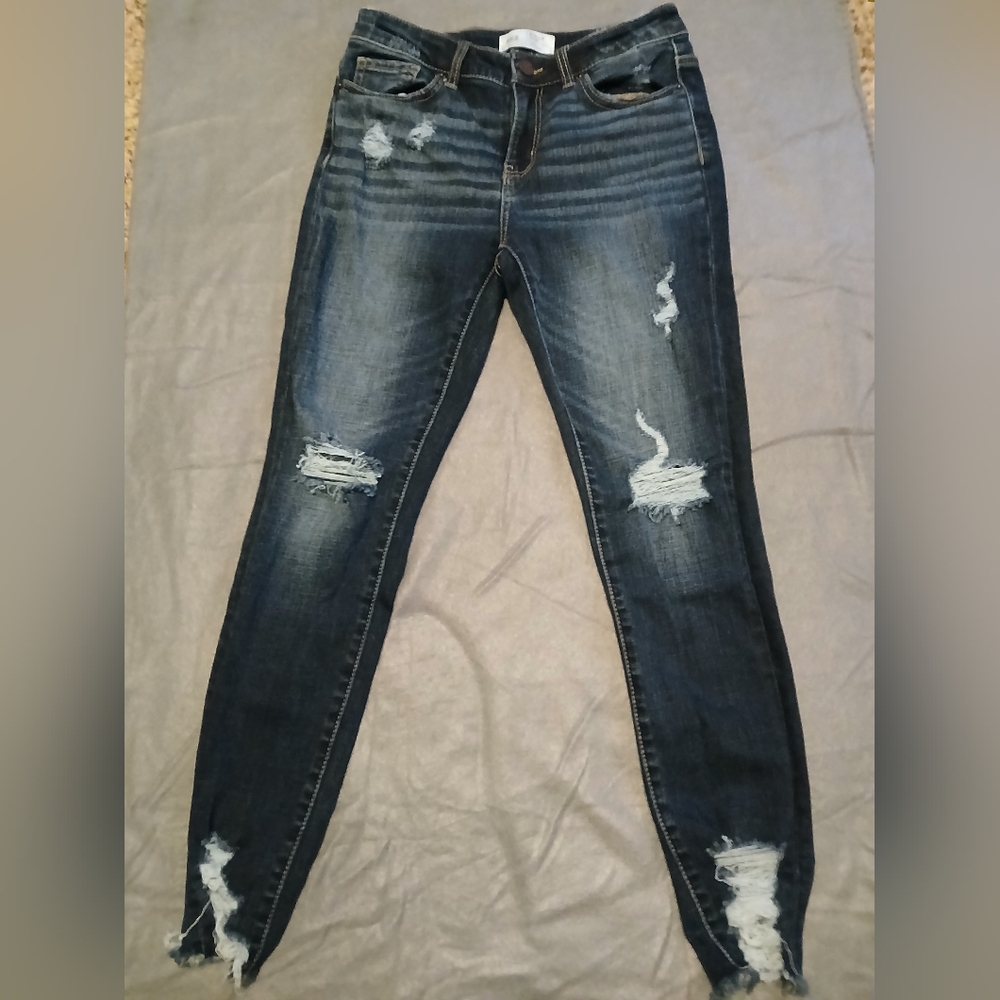 BKE Stella Distressed Slim Fit Ankle Skinny